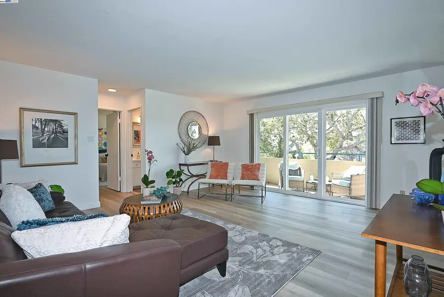2031 Otis Dr  #H, Alameda, CA 94501 - #2