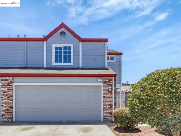 16 Town Sq PL, OAKLAND, CA 94603