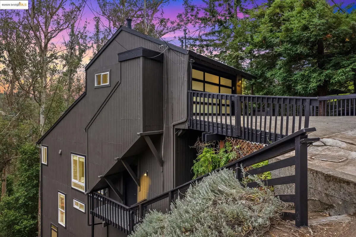 6931 Pinehaven Road, Oakland, CA 94611 - Image #1