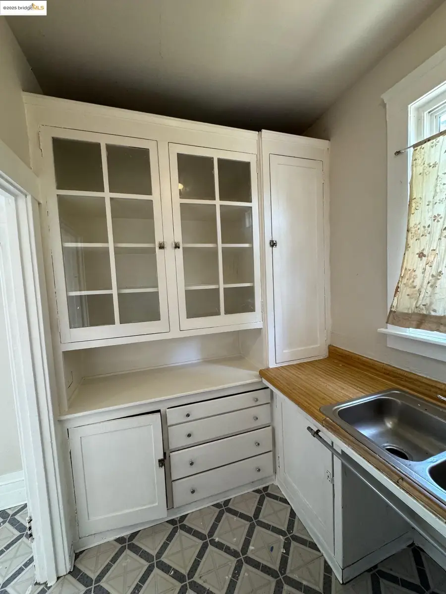 1626 12Th St, Oakland, CA 94607 - Image #3