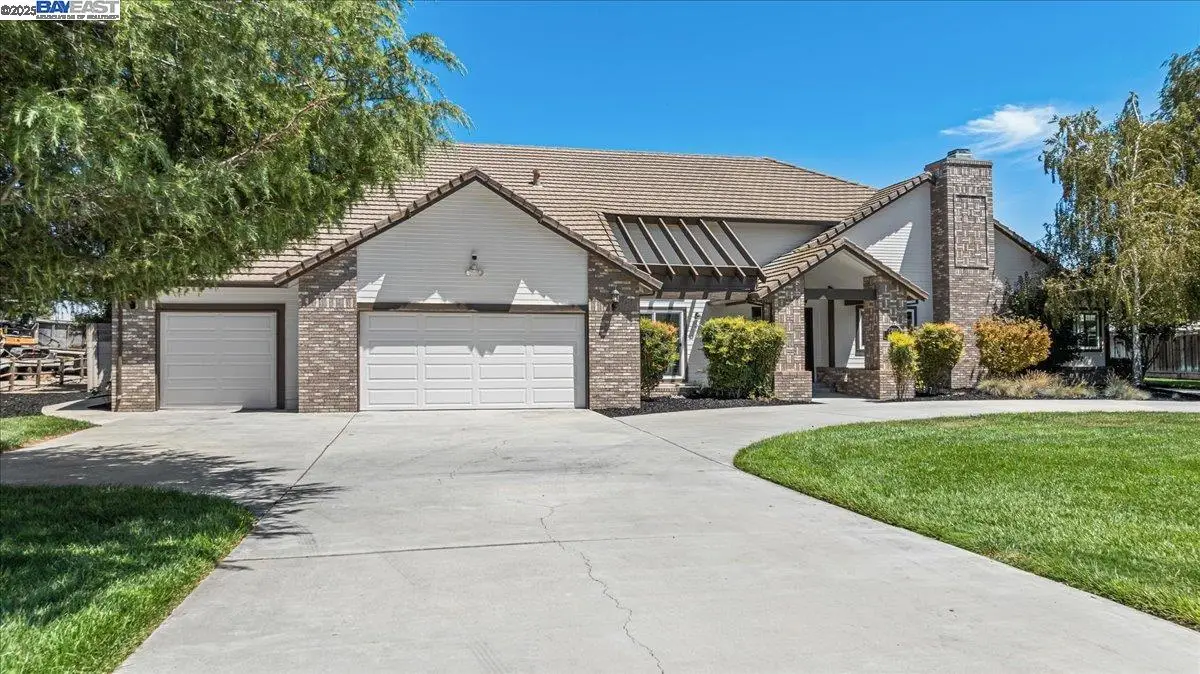 27000 Hillview St, Tracy, CA 95304 - Image #1