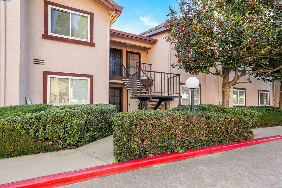 920 Elgin St  #G, San Lorenzo, CA 94580 - Image #2