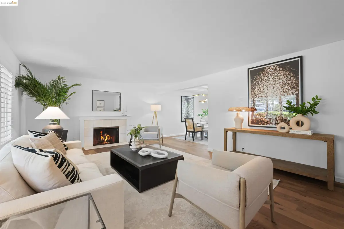 7796 Surrey Ln, Oakland, CA 94605 - Image #1