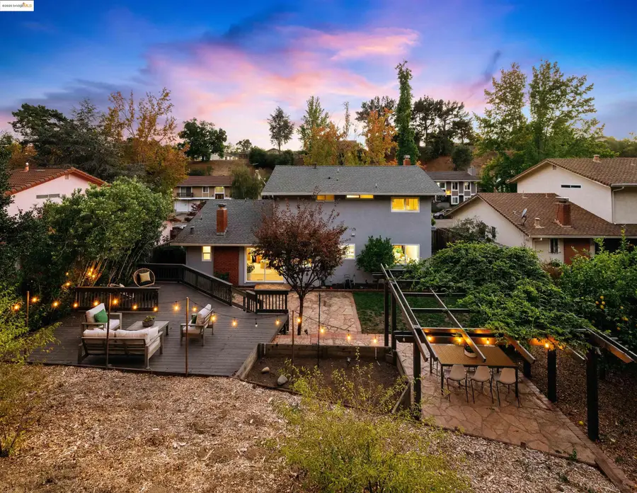 7796 Surrey Ln, Oakland, CA 94605 - Image #3