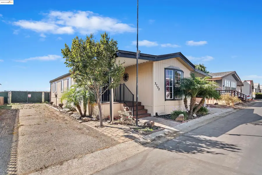 3752 Porter Cir  #25, Bethel Island, CA 94511 - Image #2