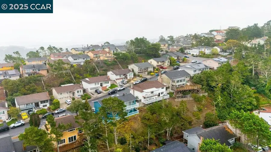 225 Merced Dr, San Bruno, CA 94066 - #2
