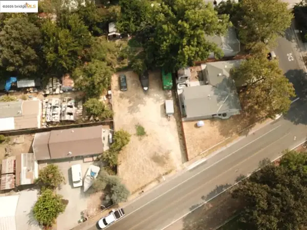 1395 Riverbank Rd, WEST SACRAMENTO, CA 95605