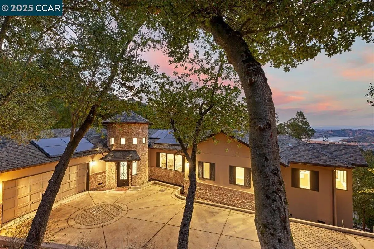 28 Vista Del Orinda, Orinda, CA 94563 - Image #1