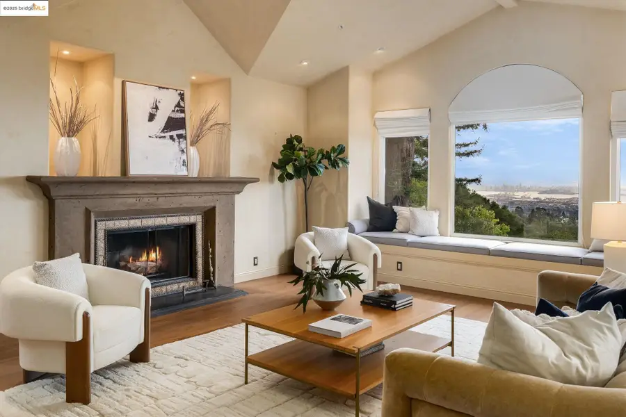 6257 Virgo Rd, Oakland, CA 94611 - Image #3