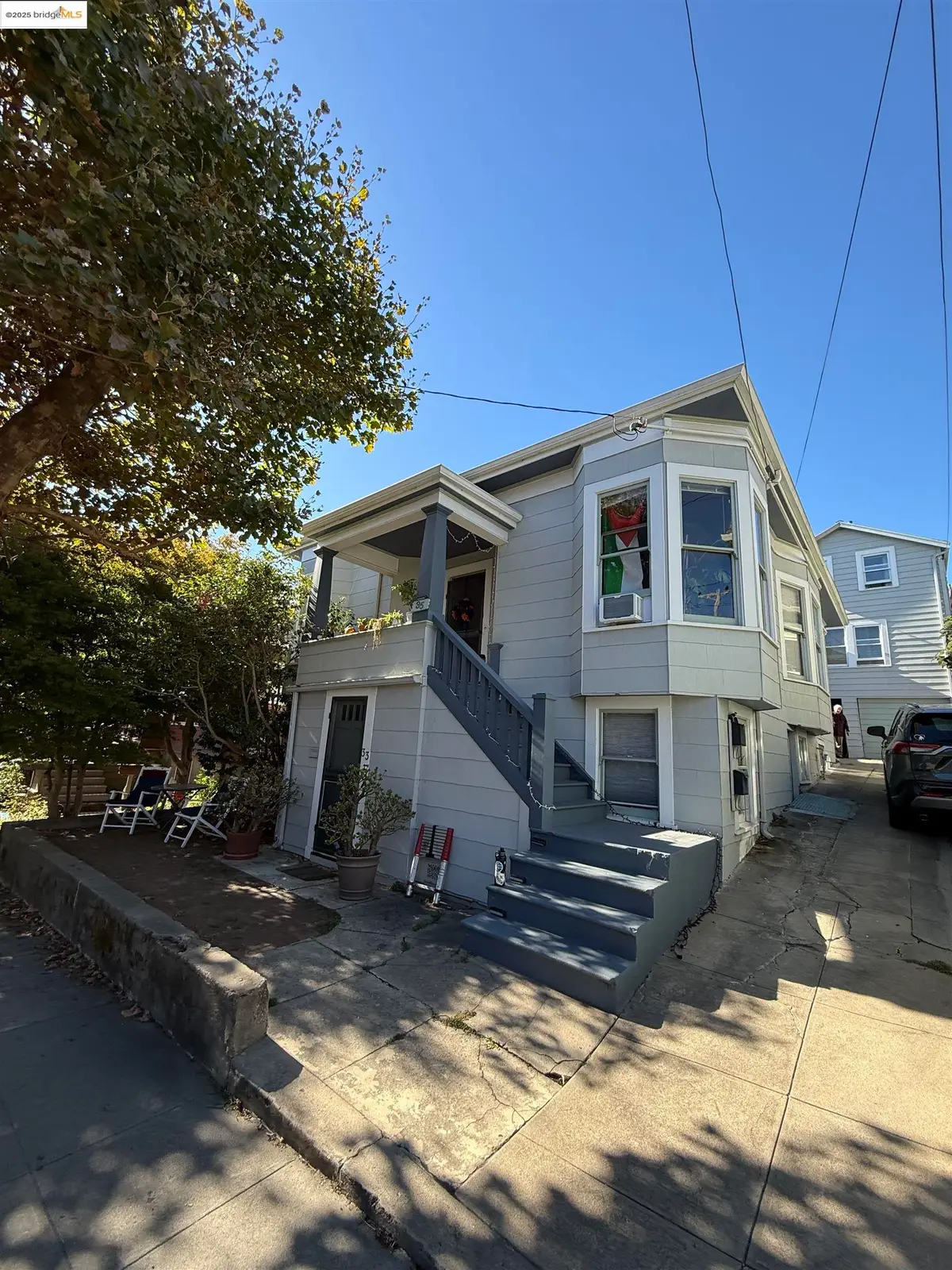 37 Nicholl Ave, Richmond, CA 94801 - Image #1