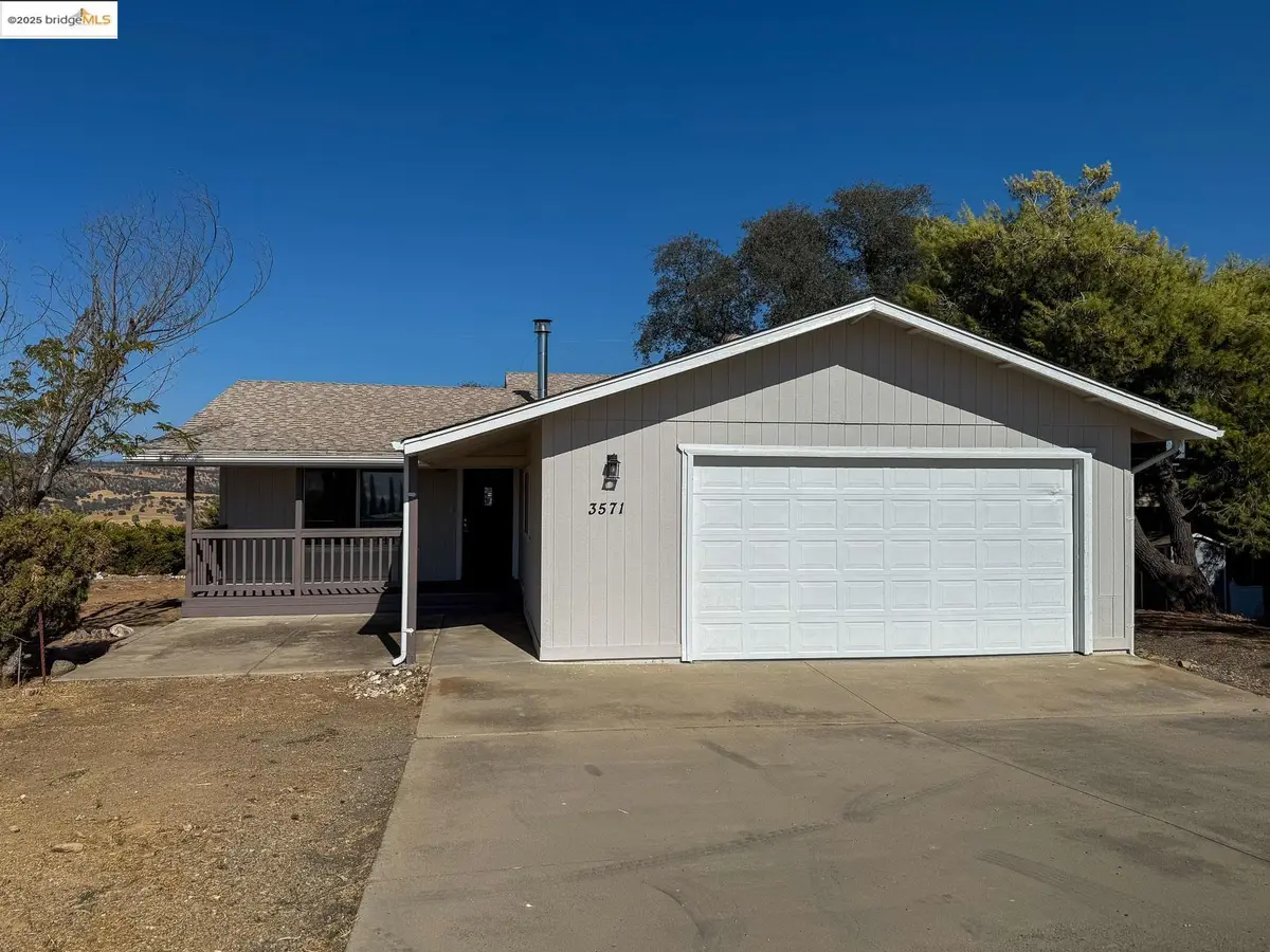 3571 Signal Hill Trl, Copperopolis, CA 95228 - Image #1