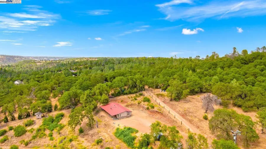 1170 Graceland Pl, Pilot Hill, CA 95664 - Image #3