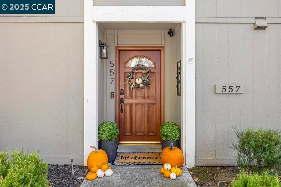 557 Garden Creek Pl, Danville, CA 94526 - Image #3