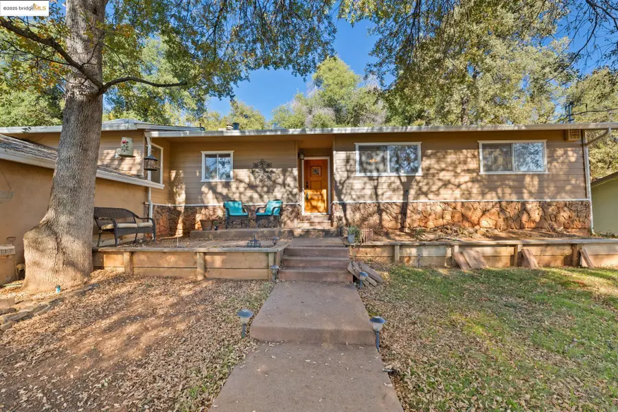 15524 Paseo de Los Robles Road, Sonora, CA 95370 - Image #2