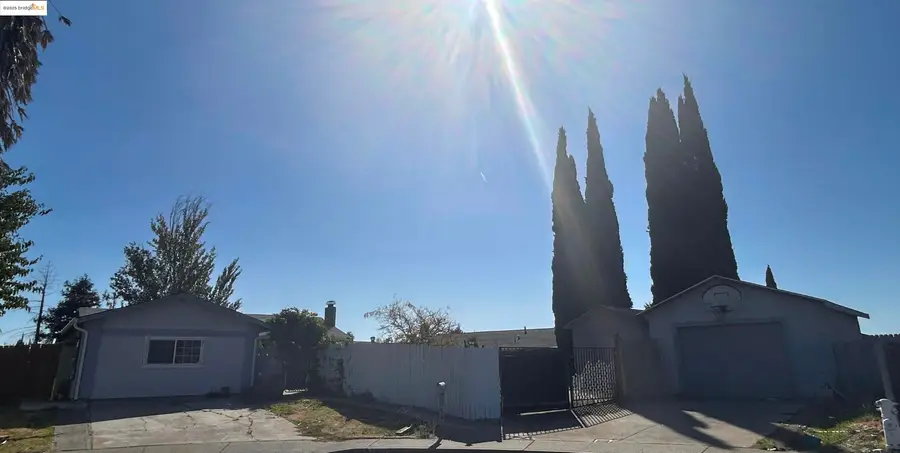 148 Yarmouth Ct, Vacaville, CA 95687 - Image #2