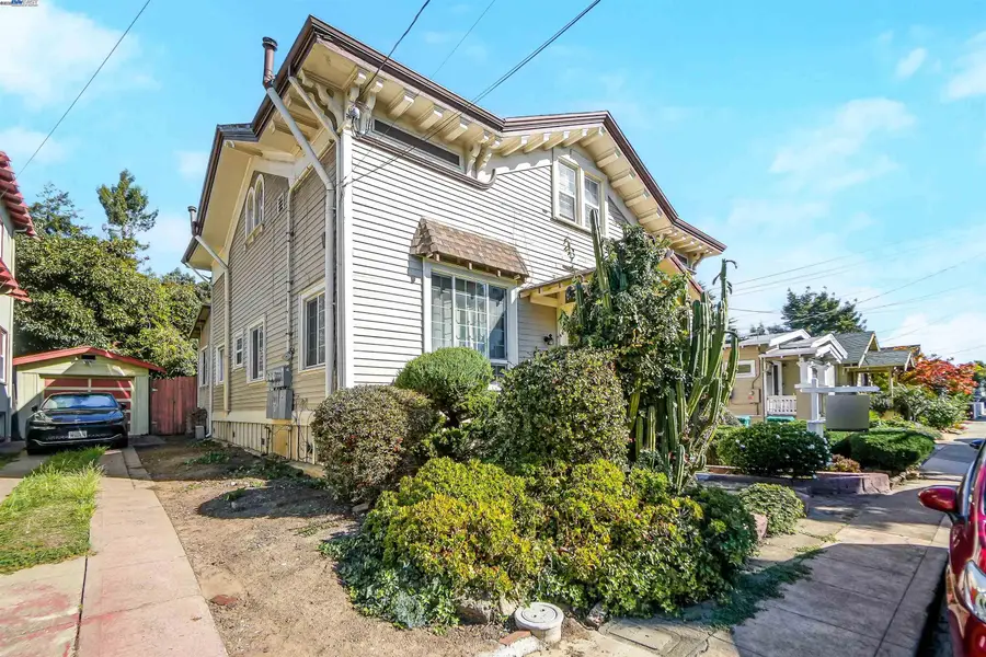 2550 Pleasant St, Oakland, CA 94602 - #2