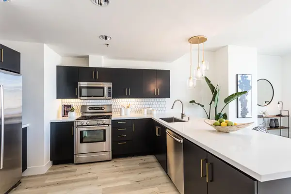 222 Broadway  #712, OAKLAND, CA 94607