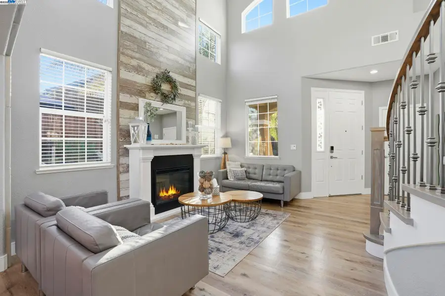 1622 Altamont Cir, Livermore, CA 94551 - Image #3