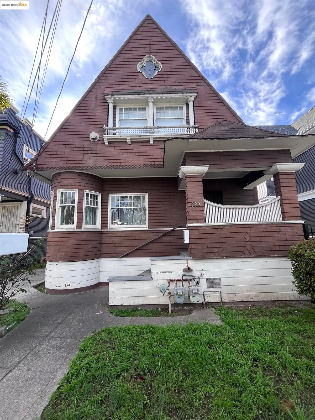 699 33Rd St, Oakland, CA 94609 - Image #1