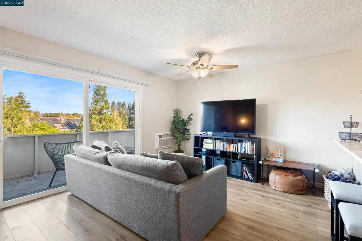 2420 Pleasant Hill Rd  #4, Pleasant Hill, CA 94523 - Image #1