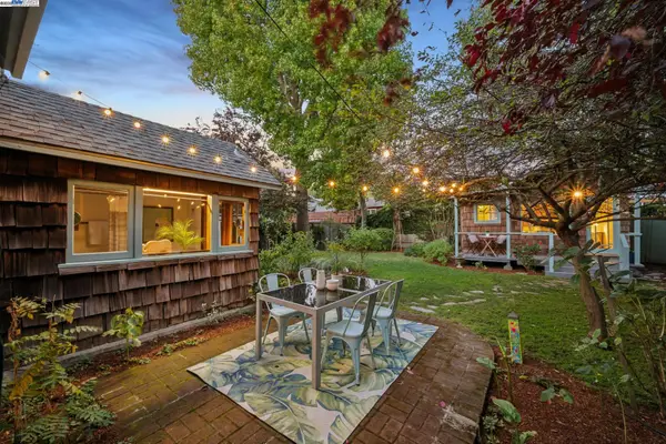 1197 CURTIS STREET, ALBANY, CA 94706