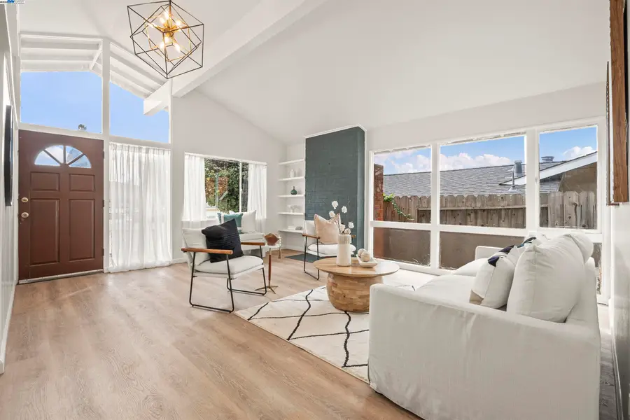 2541 Duke Ave, Richmond, CA 94806 - Image #2