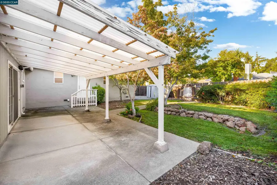 Address Withheld By Seller, Concord, CA 94519 - Image #3