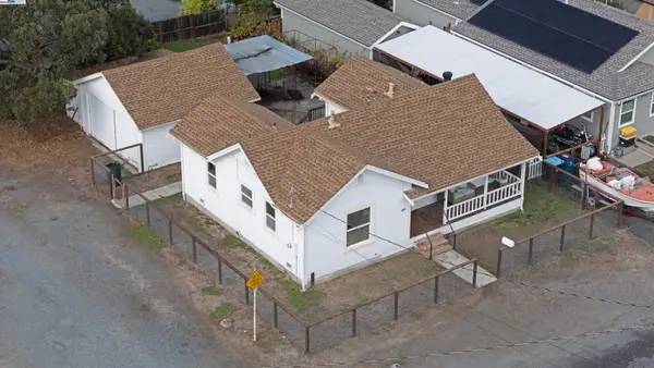 1001 Veale Ave, MARTINEZ, CA 94553