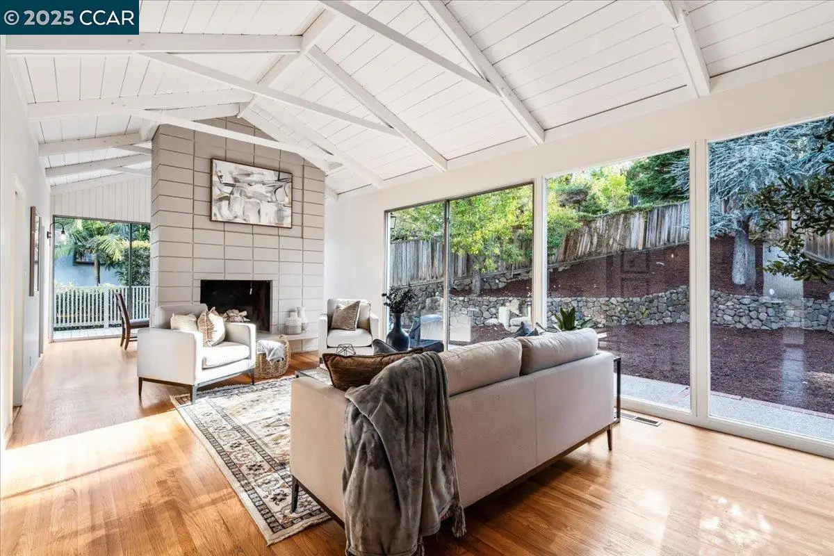 3503 Highland Ave, Redwood City, CA 94062 - Image #1