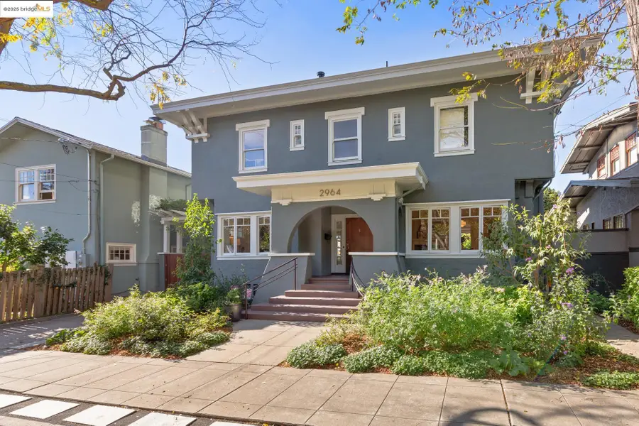 2964 Magnolia St, Berkeley, CA 94705 - Image #3