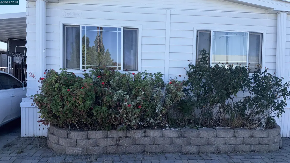 246 El Bosque Dr, San Jose, CA 95134 - Image #1