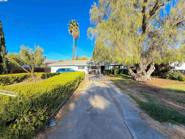 372 Gloria Ave, SAN JOSE, CA 95127