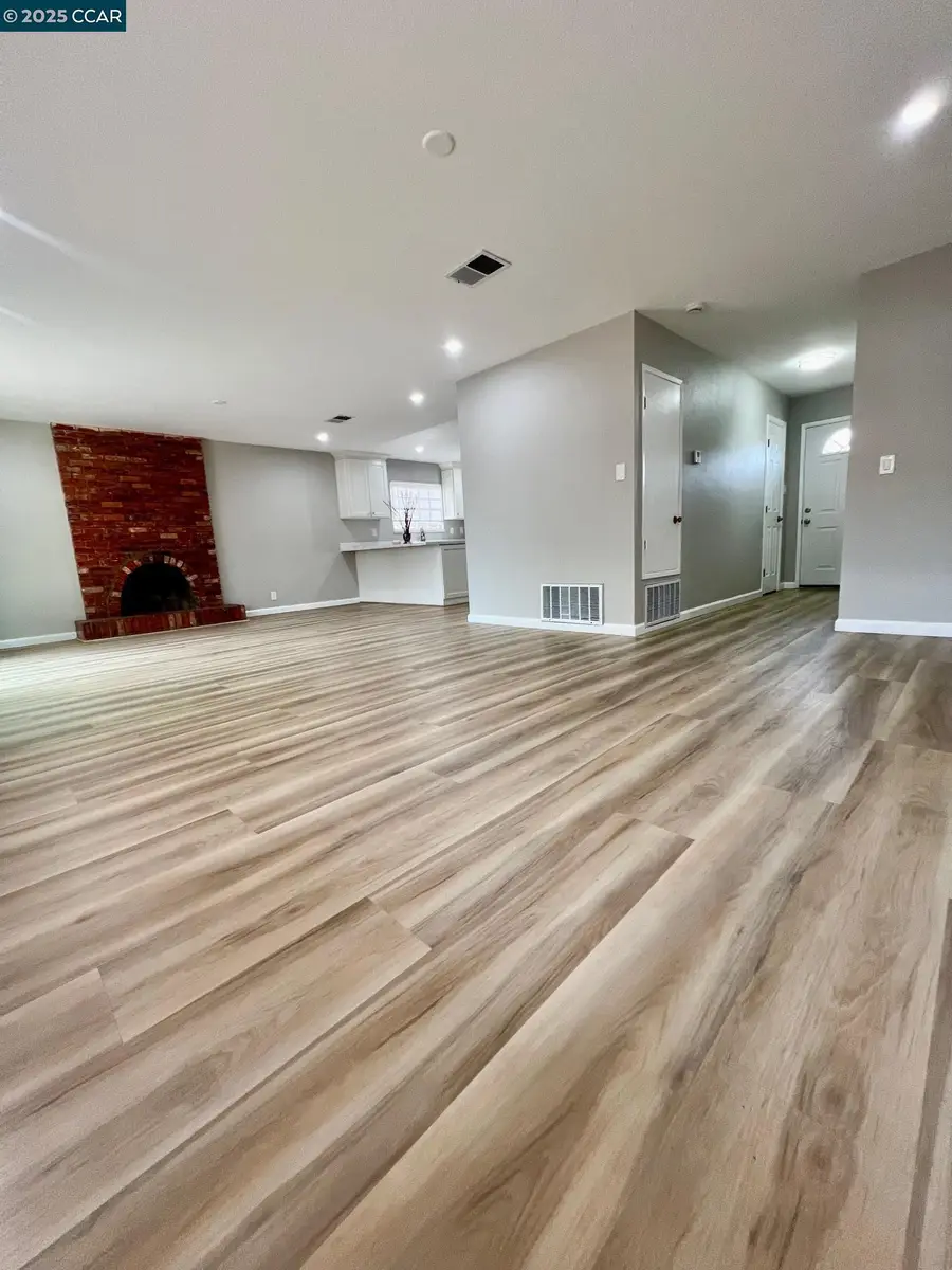 2788 Entrada Cir, Antioch, CA 94509 - Image #3