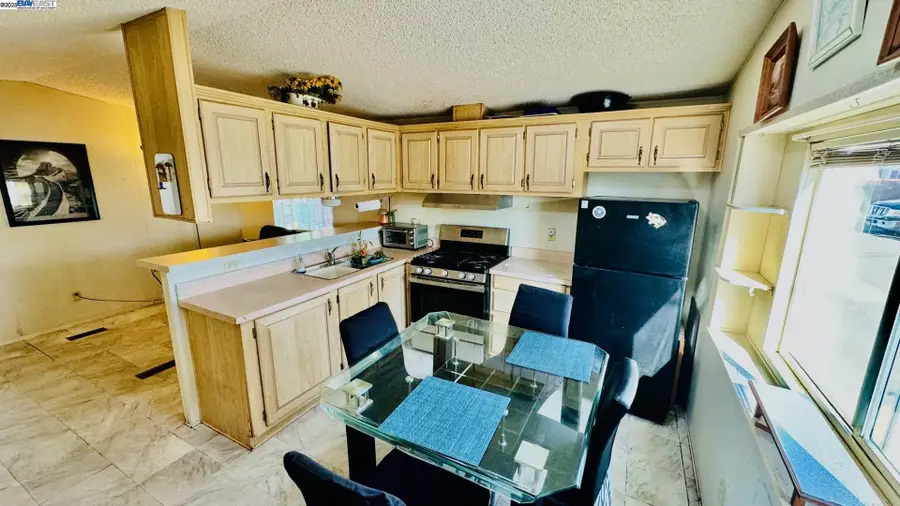 2399 14th  #112, San Leandro, CA 94577 - #2