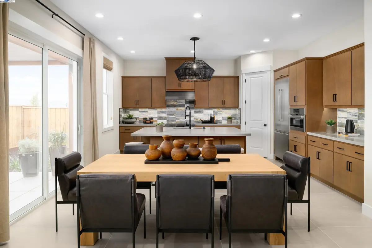 1580 Walsh Ave, Dublin, CA 94568 - Image #1