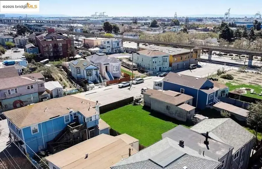 739 Campbell St, Oakland, CA 94607 - #3
