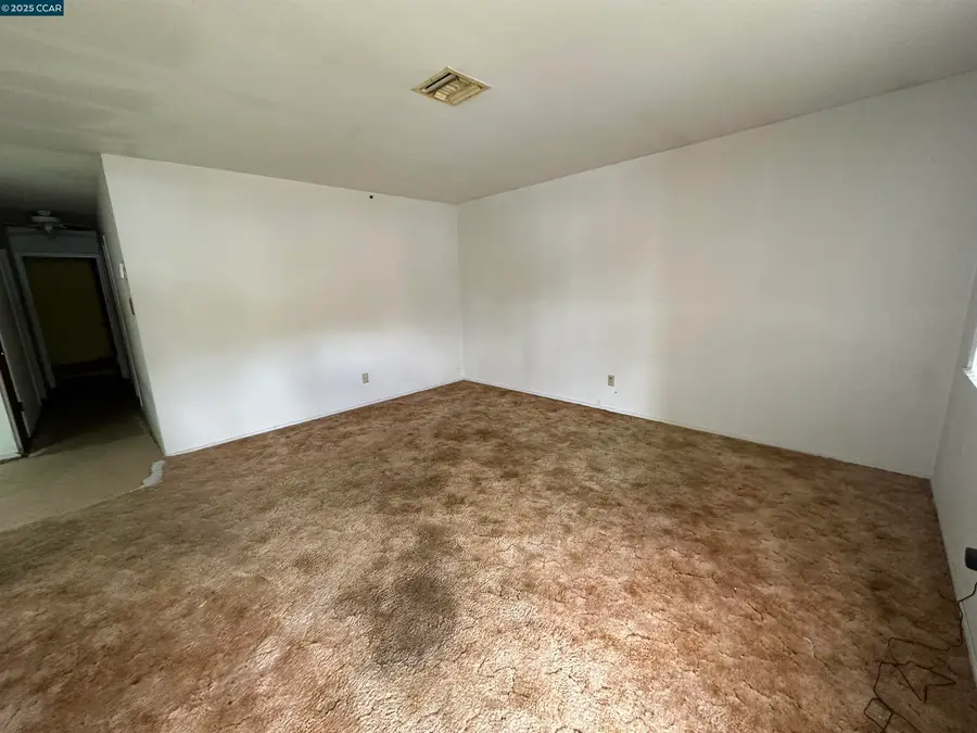 323 De Anza Dr, Vallejo, CA 94589 - Image #3