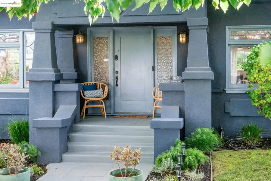 919 Mckinley Ave, Oakland, CA 94610 - Image #3