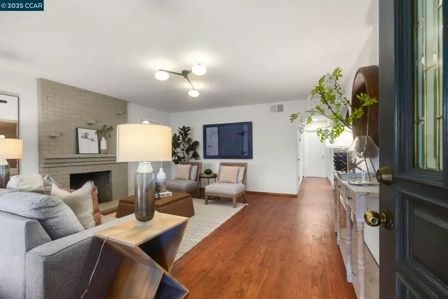 1867 Toyon Dr, Concord, CA 94520 - Image #3