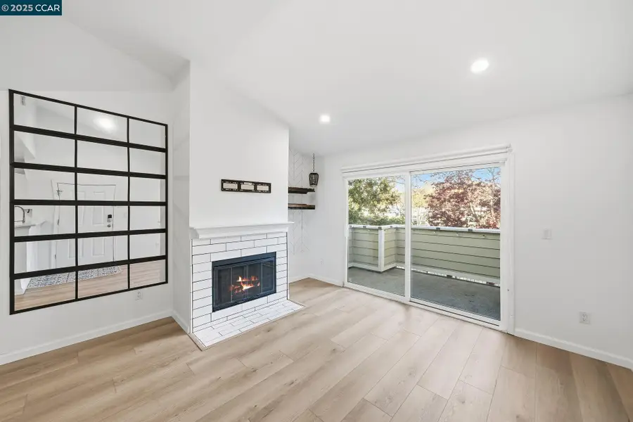 130 Reflections Dr  #28, San Ramon, CA 94583 - Image #2