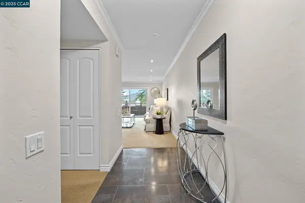 1129 AVENIDA SEVILLA  #5B, WALNUT CREEK, CA 94595