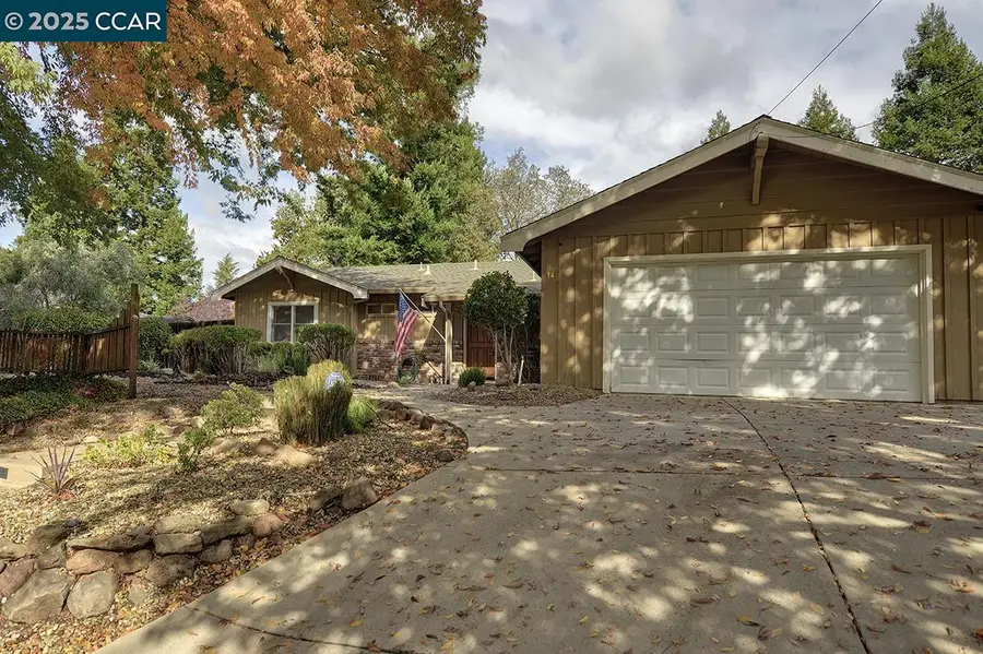 14 Huntoon Ct, Walnut Creek, CA 94596 - Image #3