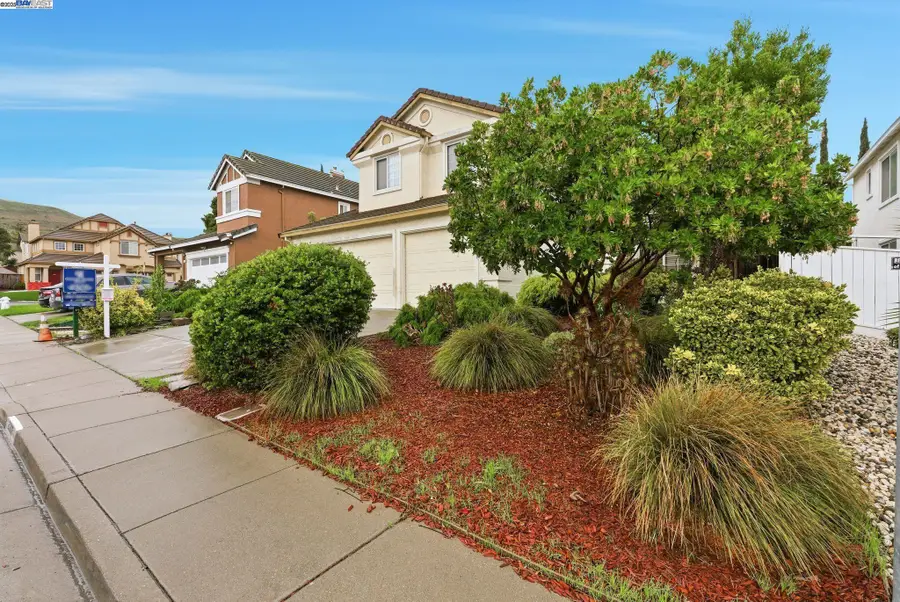 2337 Woodhill Dr, Pittsburg, CA 94565 - Image #3