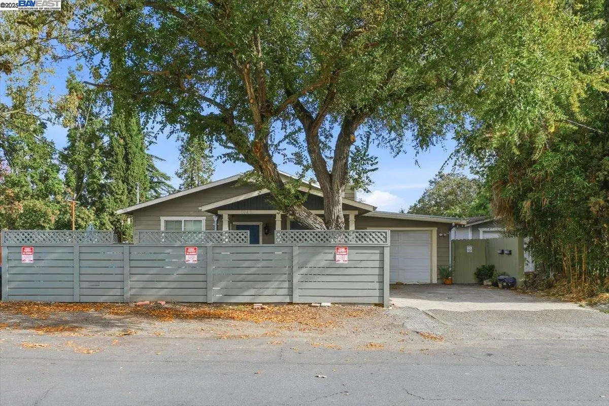 1040 Delacy, Martinez, CA 94553 - Image #1