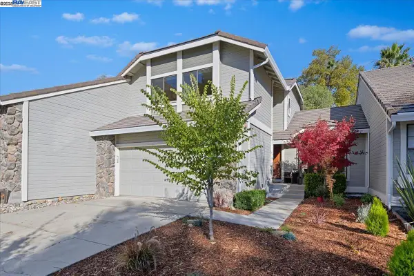 984 Waverly Cmn, LIVERMORE, CA 94551