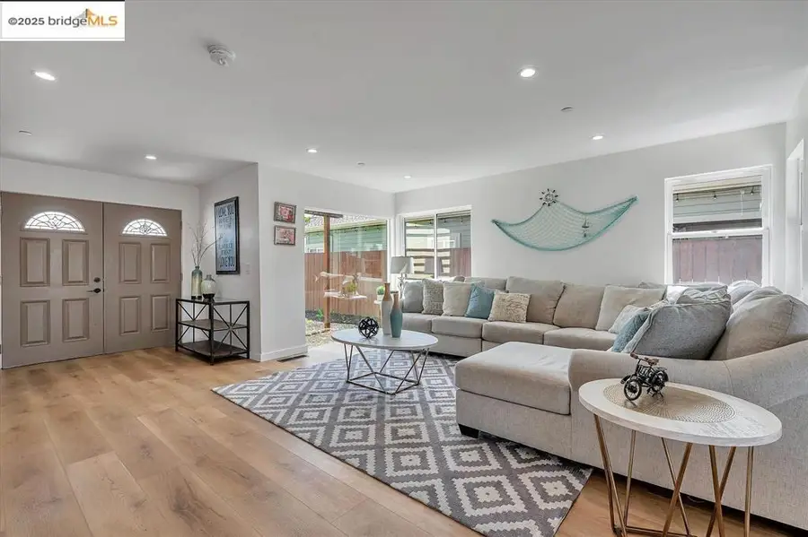1642 Dune Point Ct, Discovery Bay, CA 94505 - Image #3