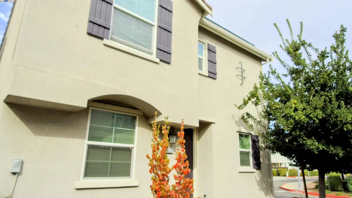 4520 Gironella Walk, Sacramento, CA 95823 - Image #1