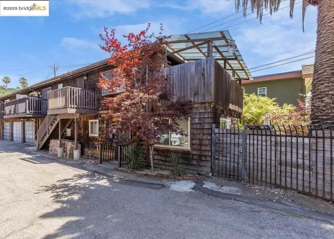 6630 Macarthur Blvd  #2, Oakland, CA 94605 - Image #1