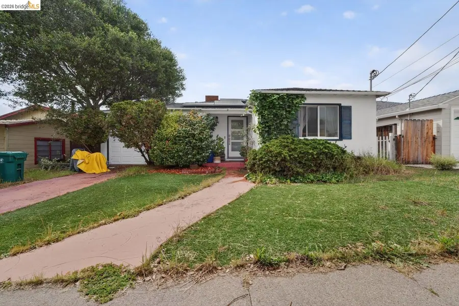 5716 Fresno Ave, Richmond, CA 94804 - #2