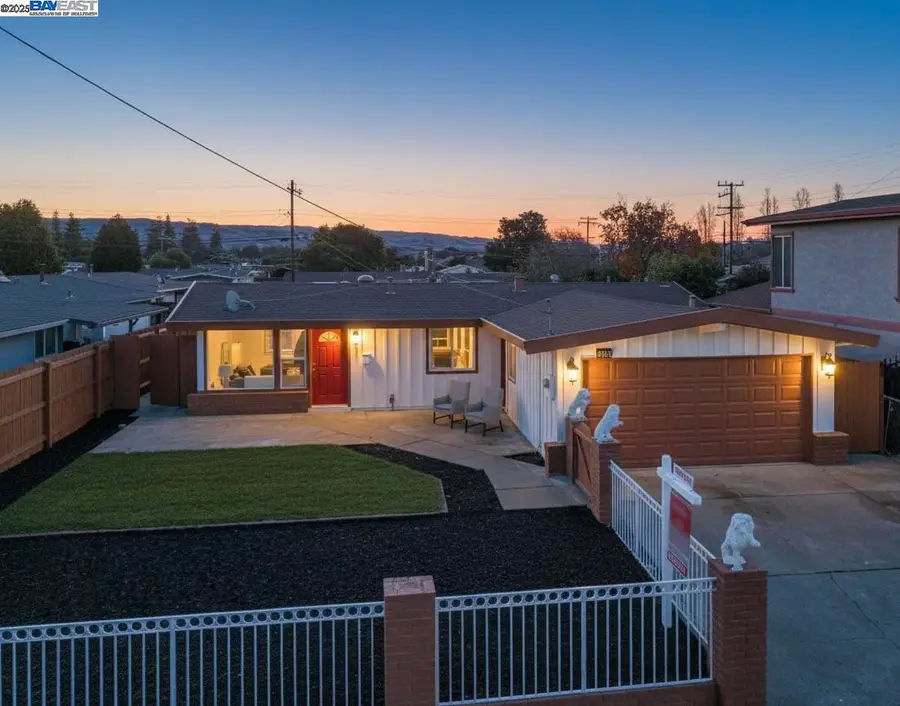 27480 Calaroga Ave, Hayward, CA 94545 - Image #2